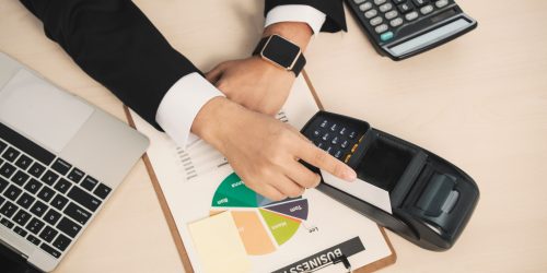 ما هي طريقة حساب ضريبة القيمة المضافة وكيفية عملها